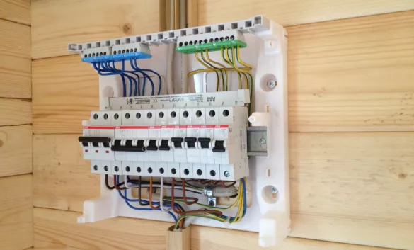 Монтаж электропроводки в щитке (квартирном)