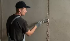 Прокладка ГОФРЫ в готовой штрабе с заделкой гипсом