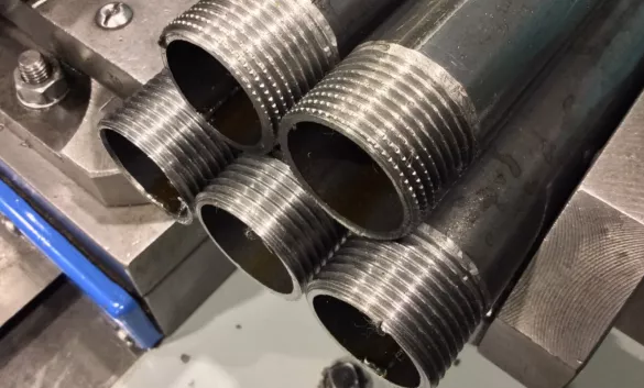 Нарезка РЕЗЬБЫ на трубе (сталь) 1/2"