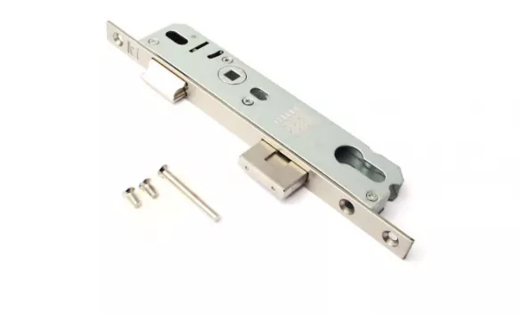 Врезка ЗАМКА (СЛОЖНОГО) в пластиковую дверь