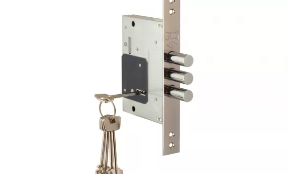 Врезка ЗАМКА(ПРОСТОГО) в металлическую дверь