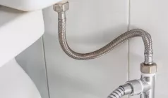 Демонтаж гибкой подводки