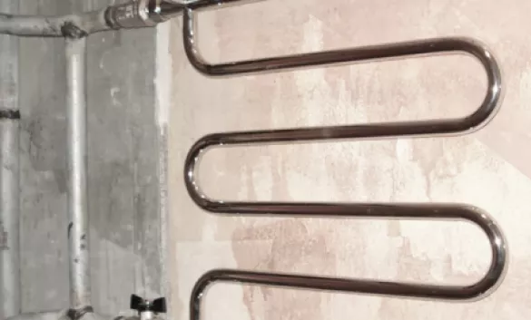 Сварка с врезкой перемыч и кранов на полотенцесушителе без установки Сварка с врезкой перемыч и кранов на полотенцесушителе без установки
